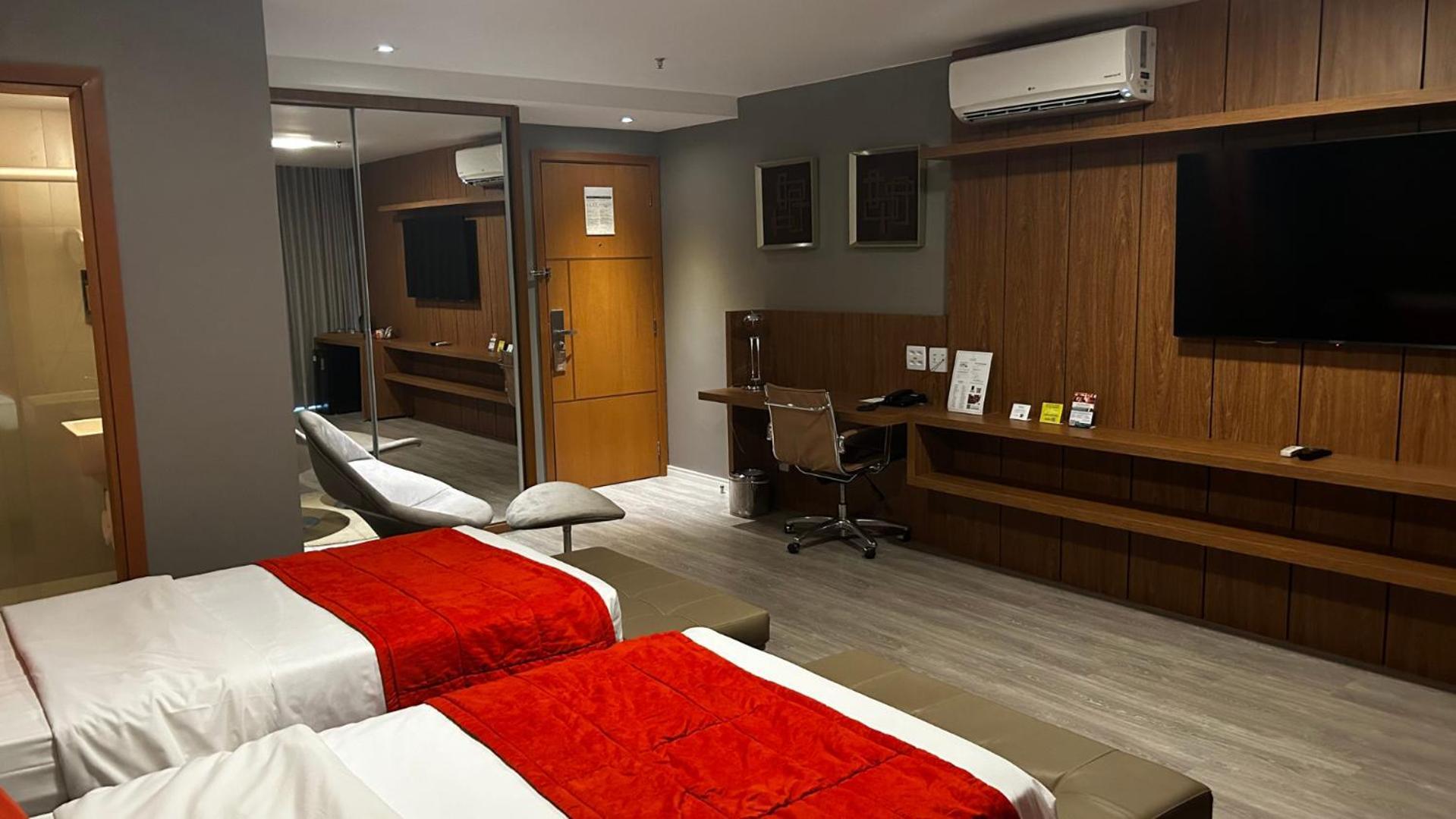 Jade Hotel Brasilia Candangolandia Kültér fotó A room at the hotel