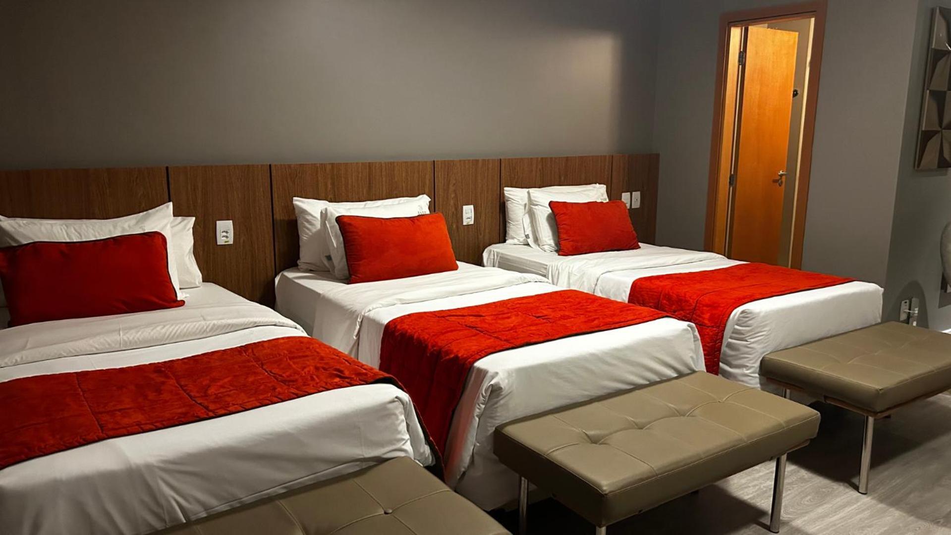 Jade Hotel Brasilia Candangolandia Kültér fotó A room at the hotel